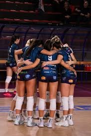 巴尔韦德精彩搓传贡萨洛，后者瞬间引爆伯纳乌