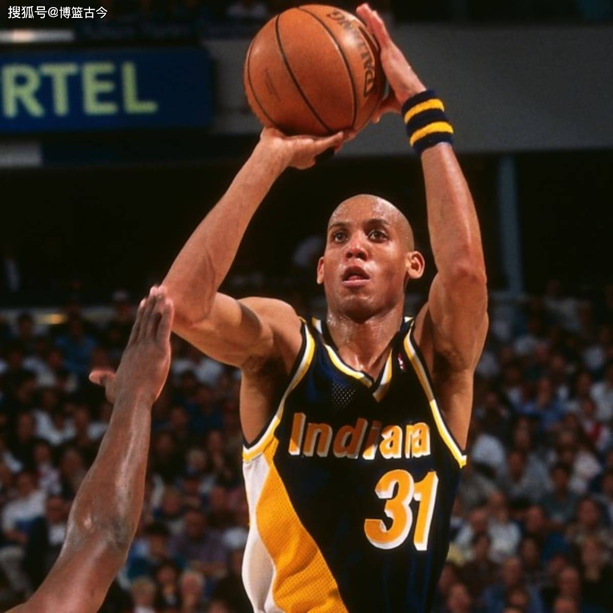 在防守端 在防守端