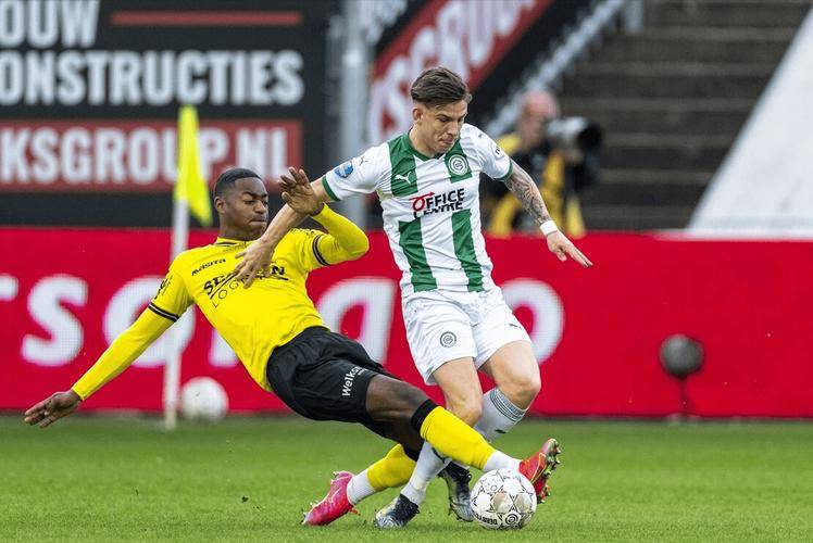 乔丹脚下的 乔丹脚下的